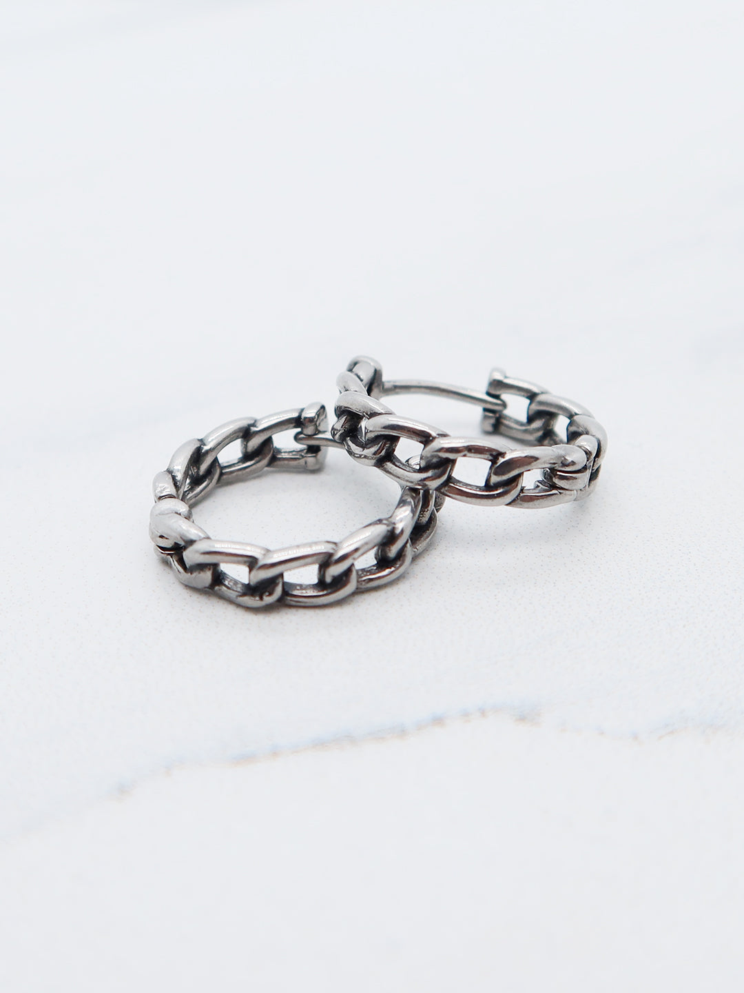 Chain-Link