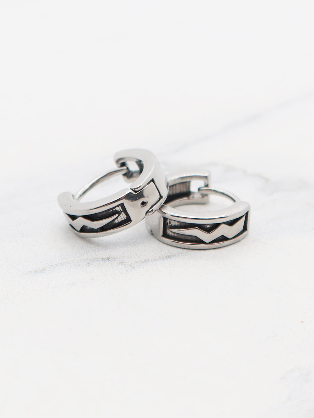 Edgy Chevron