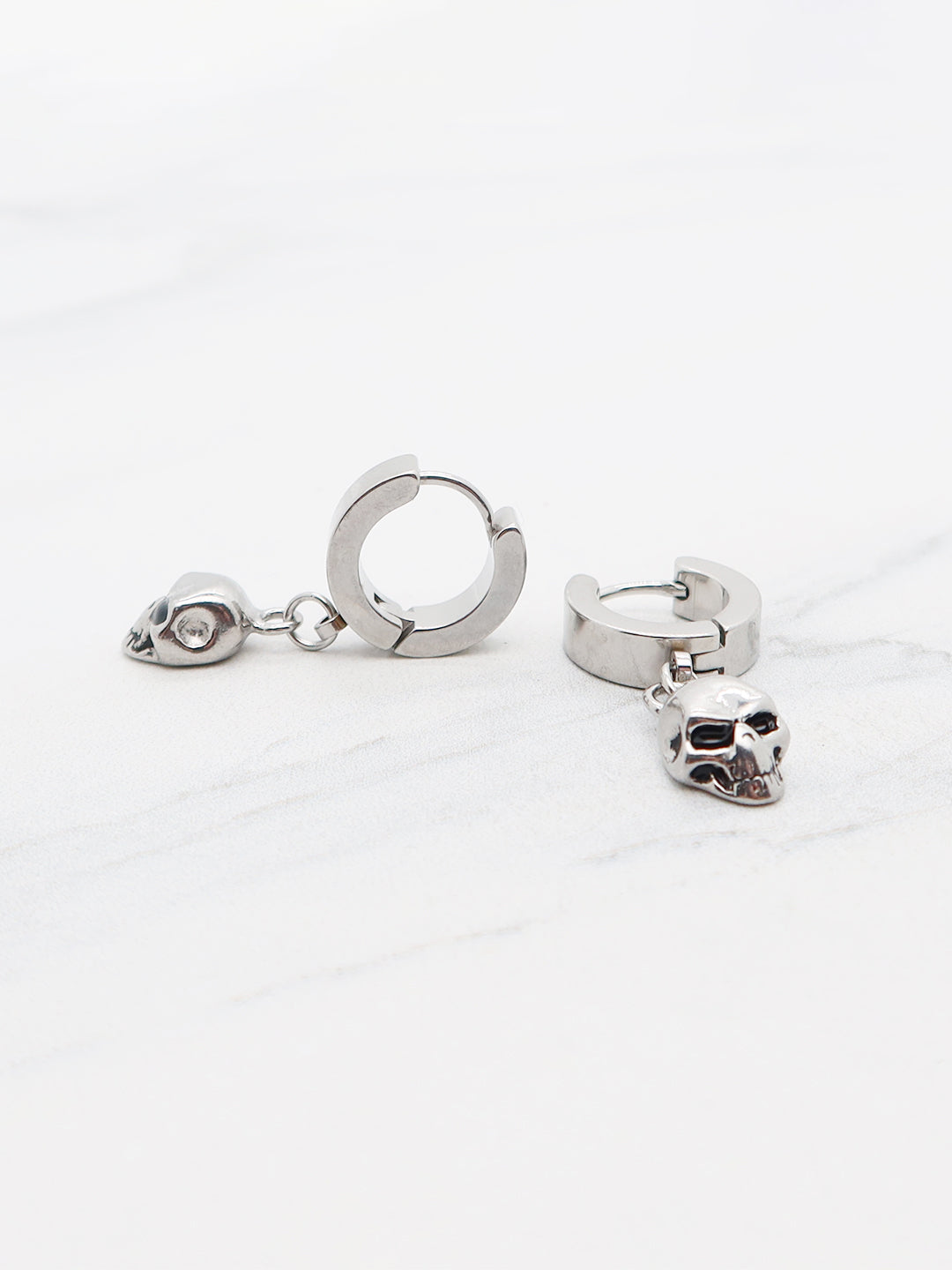 Skull Dangle