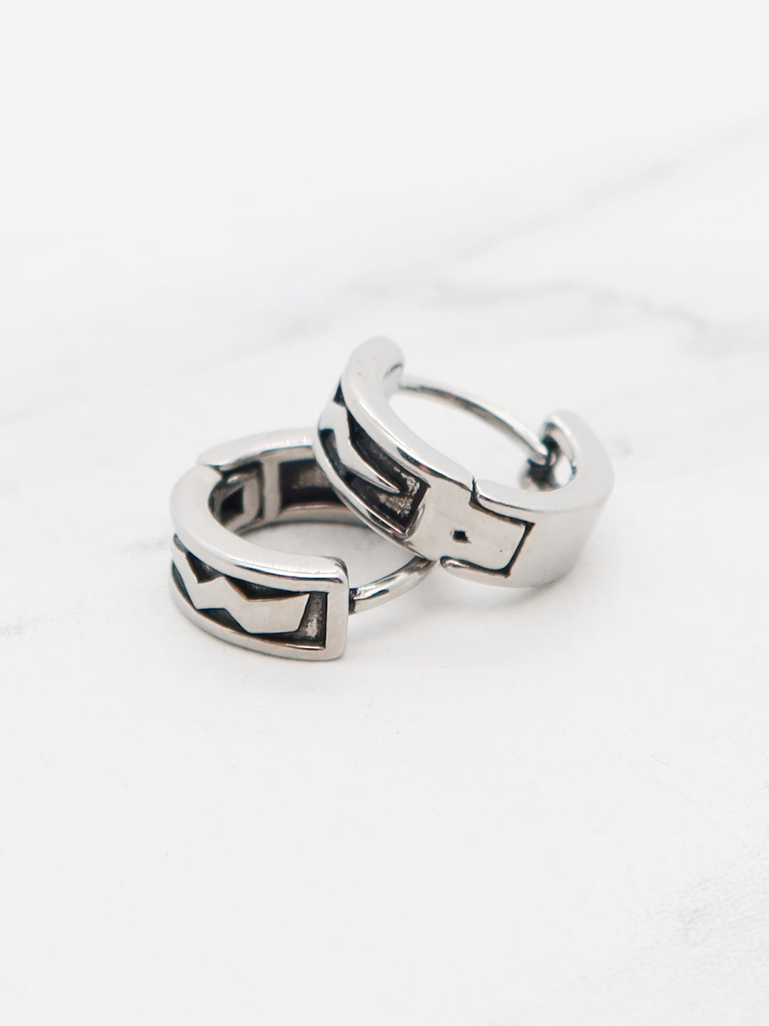 Edgy Chevron