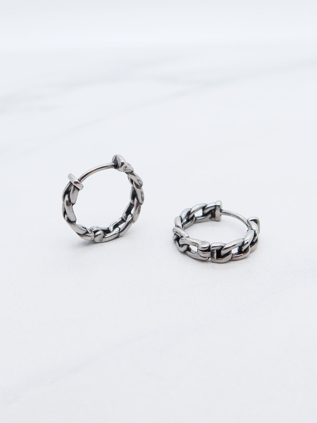 Chain-Link