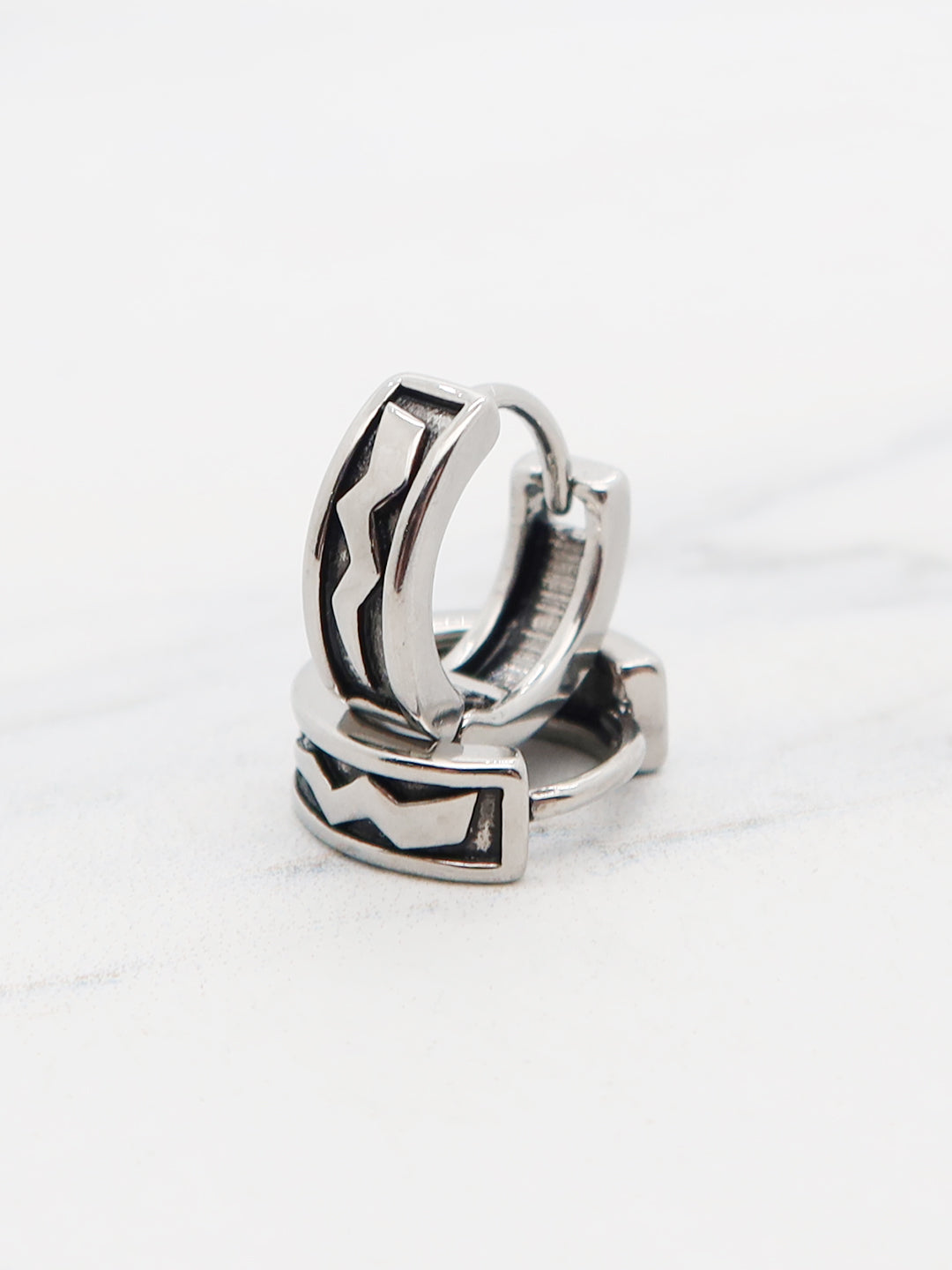 Edgy Chevron