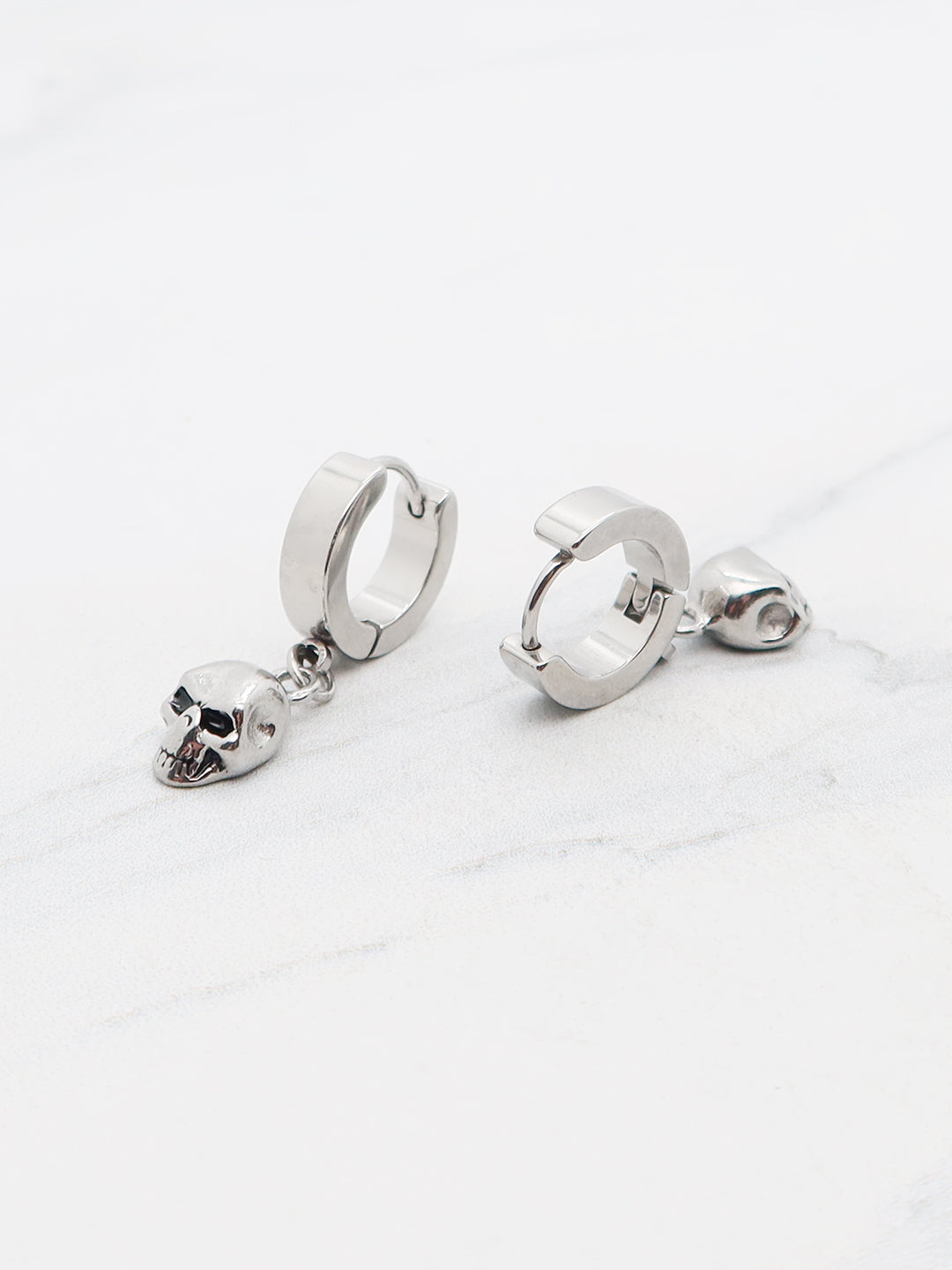 Skull Dangle